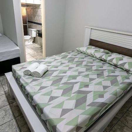 Pousada Roosevelt Suite 01 - Pousada Central Prox Rodoviaria E Dist Industrial Uberlândia Zewnętrze zdjęcie